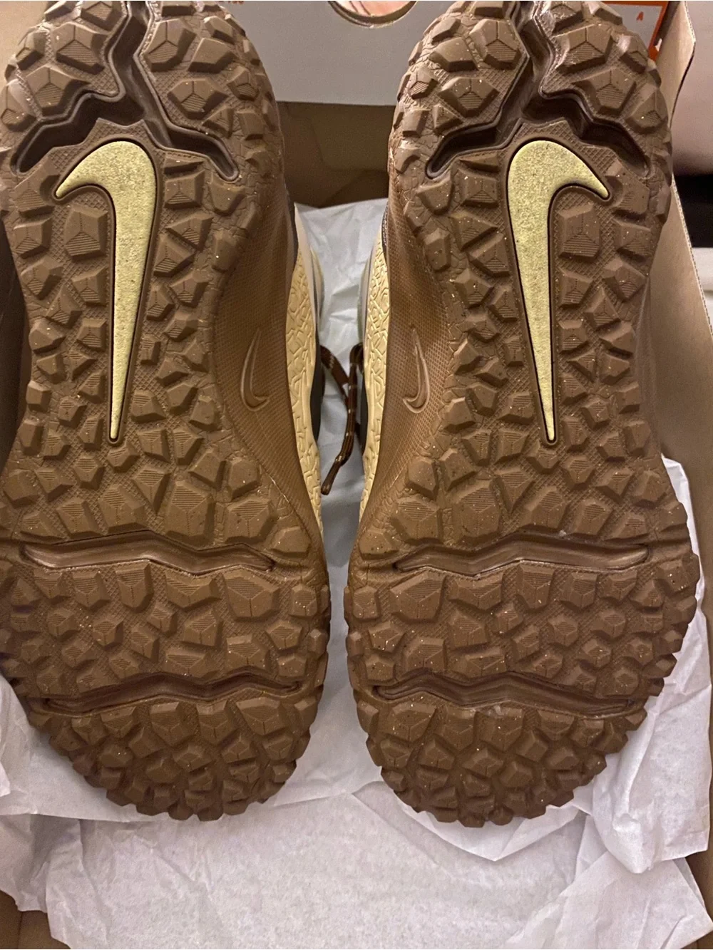 Nike lightweight high